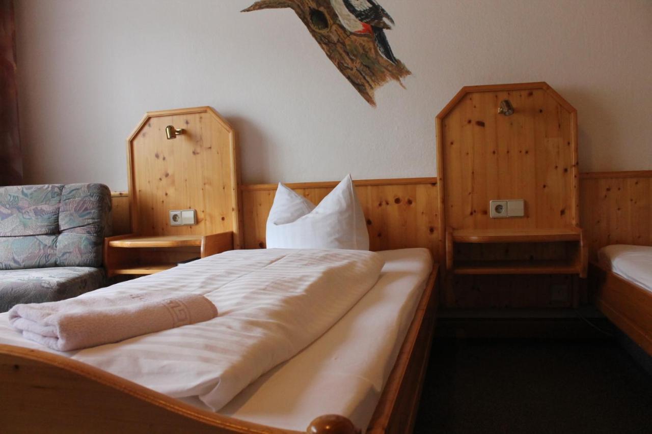 Hotel Waldfrieden Elsterberg ภายนอก รูปภาพ